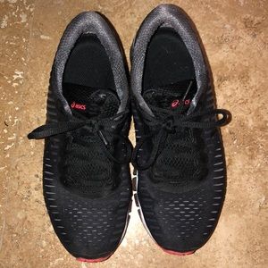 Women’s Black Asics Gel-Quantum 360